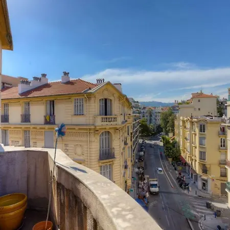 Familial 2 Chambres Et 2 Grandes Terrasses Appartement Nice