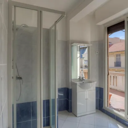 Familial 2 Chambres Et 2 Grandes Terrasses *